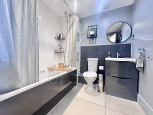 Photo 14- click for photo gallery